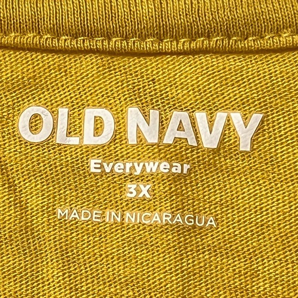 NWT Old Navy Mustard Tee with Floral Graphic size 3X - Picture 3 of 6
